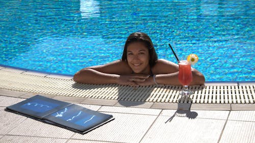 Hotel International - Poletni oddih na Rabu, Rab, Hrvaška - 859 EUR - 5x nočitev v dvoposteljni sobi s pogledom na mesto ali morje (odvisno od razpoložljivosti) za 2 osebi (1 otrok do 6. leta brezplačno), Polpenzion