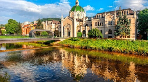 Hotel Boss - Oddih v središču Sarajeva, Sarajevo, Bosna in Hercegovina - 75 EUR - 1x nočitev v Deluxe sobi s pogledom na mesto za 2 osebi (otrok do 6 let brezplačno), Zajtrk