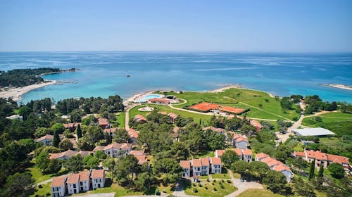 Apartments Katoro Plava Laguna - Oddih ob morju s polpenzionom, Umag, Istra, Hrvaška - 367 EUR - 3x nočitev v Classic apartmaju 2+2 za 4 osebe (2 otroka do 4,99 let brezplačno), Polpenzion (zajtrk in večerja)