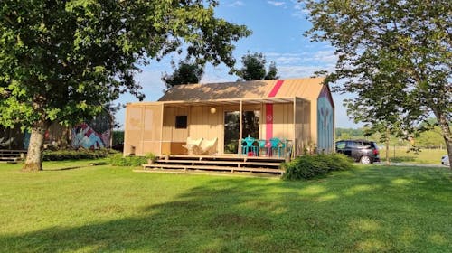 Magnolia House by the river - Poletni oddih ob reki Kolpi - Mobilna hiška BB4, Gradac, Slovenija - 700 EUR - 5x nočitev v opremljenih mobilnih hiškah "Magnolia BB4" za do 5 oseb, Posteljnina in brisače