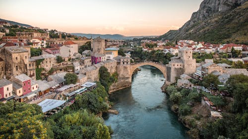 Appleline Apartmaji - Oddih v Mostarju, Mostar, Bosna in Hercegovina - 40 EUR - 1x nočitev v Studio apartmaju za 2 osebi (1 otrok do 6. leta brezplačno), Zajtrk