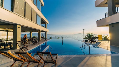Morenia All Inclusive Resort - All inclusive poletje z animacijo, Podaca, Makarska riviera, Dalmacija, Hrvaška - 1560 EUR - 5x nočitev v Standard sobi z balkonom (stran morje) za 2 osebi (1 otrok do 7,99 let v postelji s starši brezplačno), All inclusive