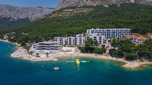 Morenia All Inclusive Resort - All inclusive poletje z animacijo, Podaca, Makarska riviera, Dalmacija, Hrvaška - 1624 EUR - 7x nočitev v Standard sobi z balkonom (stran morje) za 2 osebi (1 otrok do 7,99 let v postelji s starši brezplačno), All inclusive