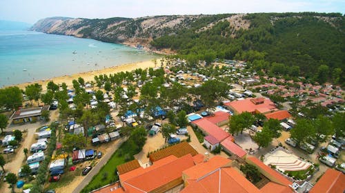 Valamar Camping San Marino - Last minute poletje na Rabu, Lopar, Rab, Hrvaška - 251 EUR - 2x nočitev v mobilni hiški San Marino Home za do 6 oseb (4 odrasle osebe in 2 otroka do 12. leta), Stroški plina, vode in elektrike