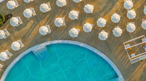 Hotel Katarina - Last minute poletje v Selcah, Selce, Hrvaška - 645 EUR - 3x nočitev v Standard dvoposteljni sobi z balkonom za 2 osebi (1 otrok do 11,99 let brezplačno), Polpenzion