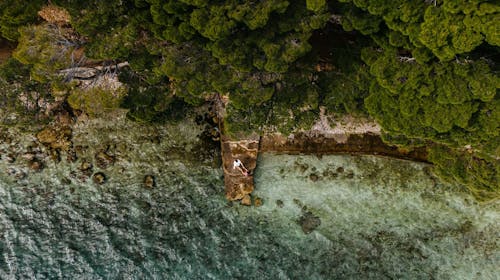 Sagitta Holiday Resort - Družinsko poletje v Omišu - Superior bungalov, Omiš, Dalmacija, Hrvaška - 2324 EUR - 7x nočitev v Superior bungalovu (2+1) za 2 osebi (1 otrok do 13,99 let in 1 otrok do 7,99 let brezplačno), All inclusive