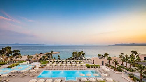 Aminess Laurel Khalani Hotel - Poletje v 5-zvezdičnem hotelu v Makarski, Makarska, Makarska riviera, Dalmacija, Hrvaška - 2089 EUR - 5x nočitev v Classic sobi za 2 osebi (1 otrok do 9,99 let brezplačno), Polpenzion (samopostrežni zajtrk in večerja)