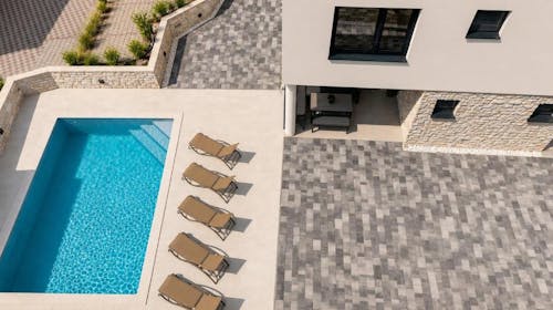 Noelia Pool Residence - Poletje v apartmaju v Novalji, Novalja, Hrvaška - 1119 EUR - 7x nočitev v enosobnem apartmaju (2+2) za 4 osebe, Uporaba zunanjega bazena