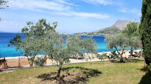 Hotel Brzet - Poletni oddih v srcu Dalmacije v dvoje, Omiš, Dalmacija, Hrvaška - 1235 EUR - 7x nočitev v dvoposteljni sobi z balkonom in s pogledom na morje za 2 osebi, Polpenzion (zajtrk in večerja)