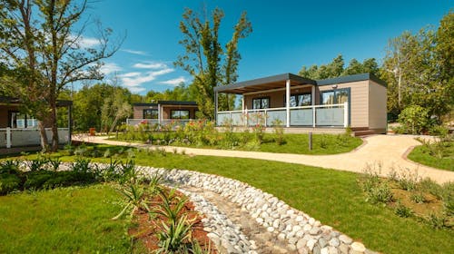 Santa Marina Boutique Camping - Družinski poletni oddih v Poreču, Poreč, Istra, Hrvaška - 280 EUR - 4x nočitev v Premium Relax mobilni hiški za 4 osebe (2 otroka do 11,99 let brezplačno), Posteljnina in brisače