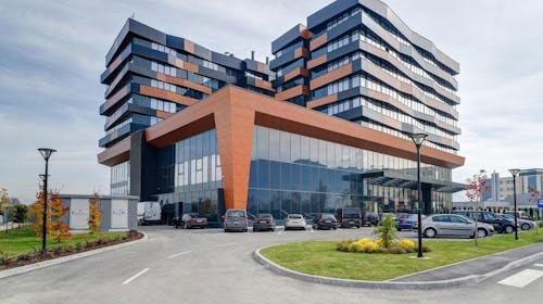 Malak Regency Hotel - Poletni vrhunski wellness oddih v Sarajevu, Sarajevo, Bosna in Hercegovina - 145 EUR - 1x nočitev v Deluxe sobi za 2 osebi, Samopostrežni zajtrk
