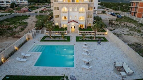 Chateau Dabo Luxury Pool Apartments - Družinski oddih na Pagu, Novalja, Hrvaška - 182 EUR - 2x nočitev v dvosobnem apartmaju (3+2) za 5 oseb, Uporaba zunanjega bazena