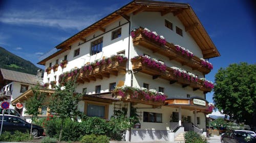 Gasthof zum Löwen – Oddih med alpskimi vrhovi, Aschau, Avstrija - 612 EUR - 4x nočitev v dvoposteljni sobi z balkonom za 2 osebi, Polni penzion