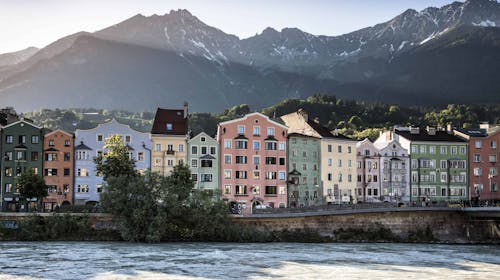 Hotel Bon Alpina - Aktivne počitnice z wellnessom in alpskim vzdušjem, Igls, Avstrija - 575 EUR - 3x nočitev v dvoposteljni sobi z balkonom za 2 osebi, Polni penzion