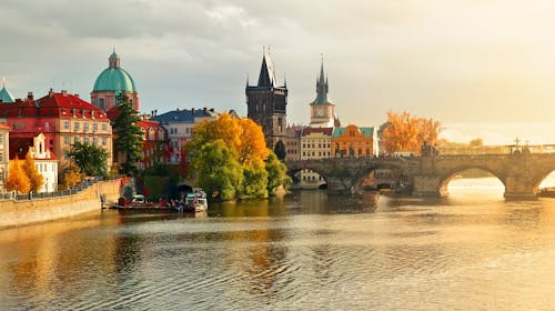 Antik Hotel - Odkrijte lepote Prage na mestnem vikend oddihu, Praga, Češka - 377 EUR - 3x nočitev v standardni dvoposteljni sobi (soba se nahaja v stavbi B) za 2 osebi, Zajtrk