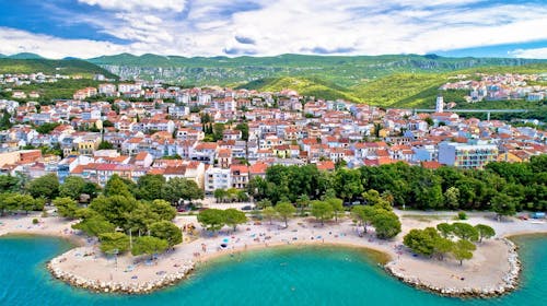 Hotel Vila Ružica - Aktivno poletje v Crikvenici, Crikvenica, Hrvaška - 565,95 EUR - 3x nočitev v dvoposteljni sobi (stran park) v depandansi Vila Coletlli in paviljonih za 2 osebi, Polpenzion