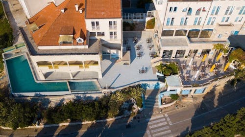 Hotel Stella - Poletni oddih v Neumu, Neum, Bosna in Hercegovina - 327 EUR - 3x nočitev v Comfort sobi z balkonom in s pogledom na morje za 2 osebi, Polpenzion