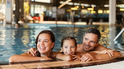 Terme Tuhelj - Hotel Well - Ultra last minute poletje za celo družino, Tuheljske Toplice, Hrvaška - 390 EUR - 2x nočitev v dvoposteljni Classic sobi z možnostjo dodatnega ležišča za 2 osebi (1. otrok do 11,99 let in 2. otrok do 4,99 let brezplačno), Polpenzion