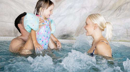 Hotel Vesna - Terme Topolšica - Krompirjeve počitnice v termah, Topolšica, Slovenija - 254 EUR - 2x nočitev v dvoposteljni Standard sobi za 2 osebi (1 otrok do 9,99 let in 1 otrok do 4,99 let brezplačno), Polpenzion
