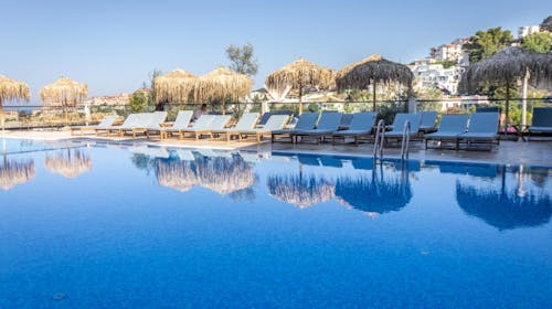 The New Hotel Mediteran – Villa Edition - Oddih v novoodprtem hotelu v Ulcinju, Ulcinj, Črna gora - 282 EUR - 3x nočitev v dvoposteljni Superior sobi za 2 osebi, Zajtrk