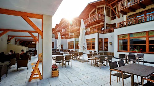 Grafenberg Resort - Poletni all inclusive light gorski oddih v Avstriji, Wagrain, Avstrija - 959 EUR - 5x nočitev v Multi Bedroom sobi za 2 osebi (1 otrok do 6 let brezplačno), All inclusive light