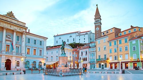 Boutique Hotel PiranArt - Poletni oddih v butičnem hotelu v Piranu, Piran, Slovenija - 180 EUR - 2x nočitev v prenovljeni sončni sobi z baldahinom za 2 osebi, Zajtrk