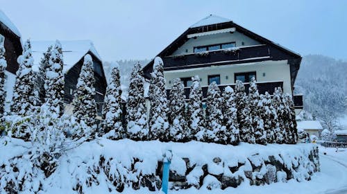 Hotel Pruggererhof - Zimska pravljica v Avstriji, Michaelerberg-Pruggern, Avstrija - 740 EUR - 4x nočitev v dvoposteljni Standard sobi za 2 osebi, Polpenzion