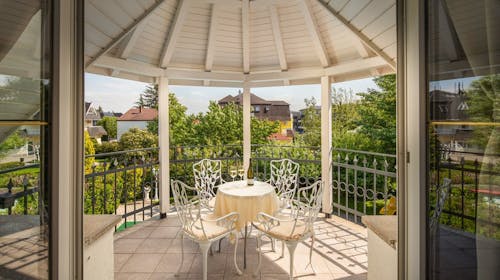 Admiral Family Resort - Oddih na Blatnem jezeru, Keszthely, Madžarska - 149 EUR - 1x nočitev v Superior sobi za 2 osebi, Zajtrk