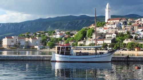 Primorska hiša Milka - Poletni oddih ob morju, Novi Vinodolski, Hrvaška - 225 EUR - 3x nočitev v apartmaju za 3 osebe, Uporaba klime